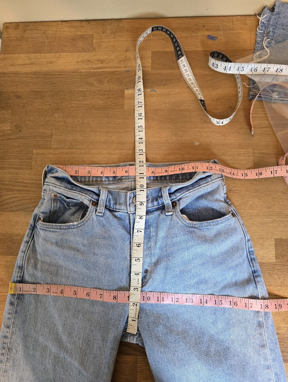 Abercrombie & Fitch The Baggy Low Rise Cuffed Jeans Size 24 Light Wash - Picture 10 of 12